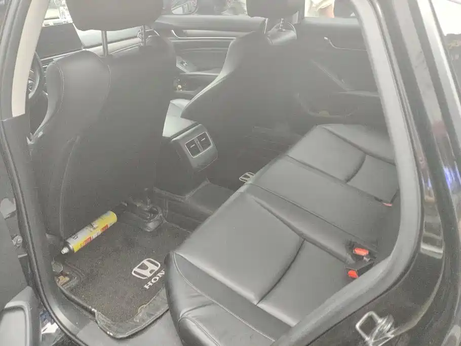 Honda Accord — миниатюра 11
