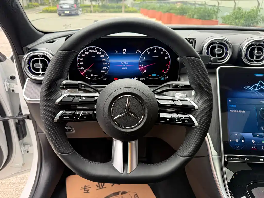 Mercedes-Benz C-Class — миниатюра 25