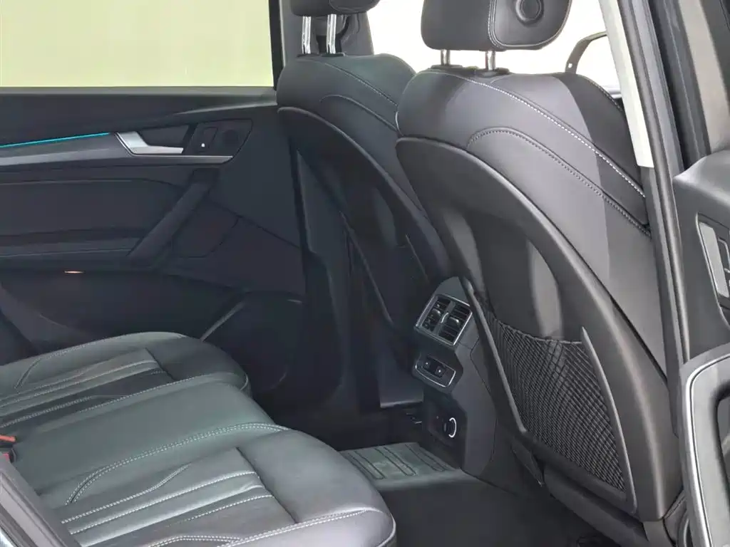 Audi Q5L — миниатюра 19