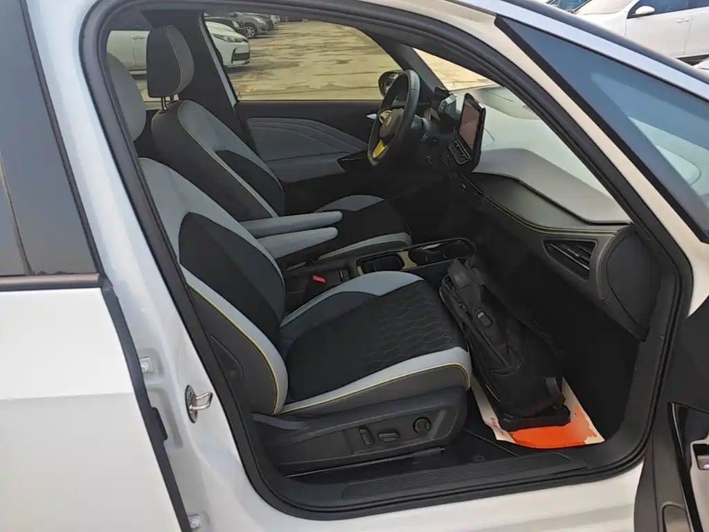 Volkswagen ID.3 — миниатюра 25