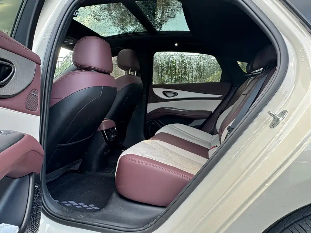 BYD Seal 07 DM-i — миниатюра 11
