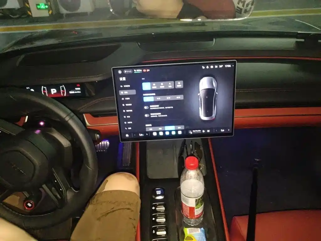 Xiaomi SU7 — миниатюра 13