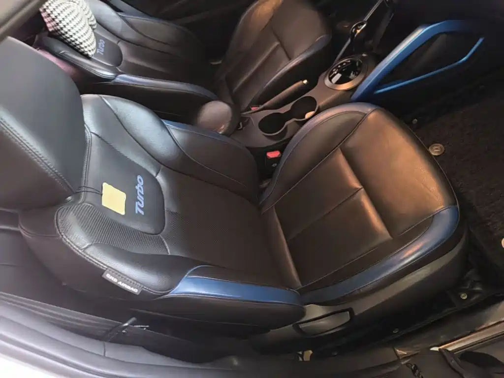 Hyundai Veloster — миниатюра 25