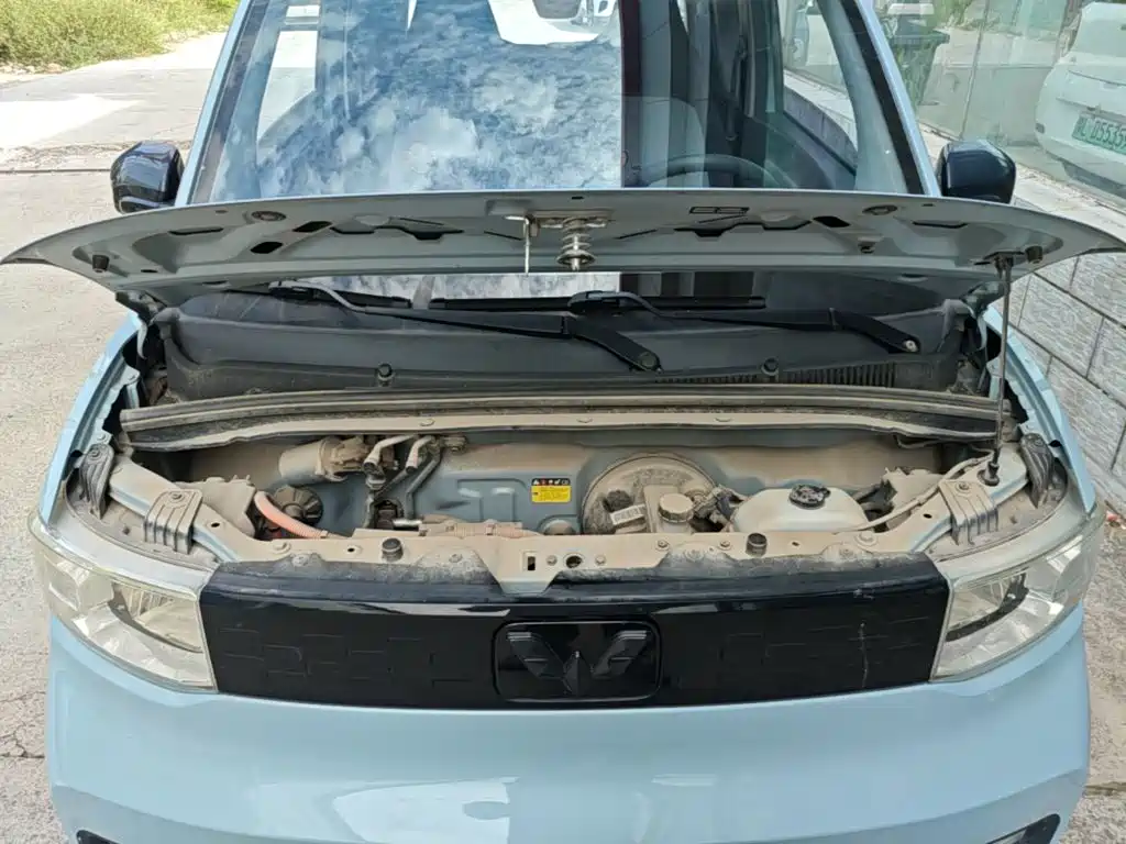 Wuling MINIEV — миниатюра 20