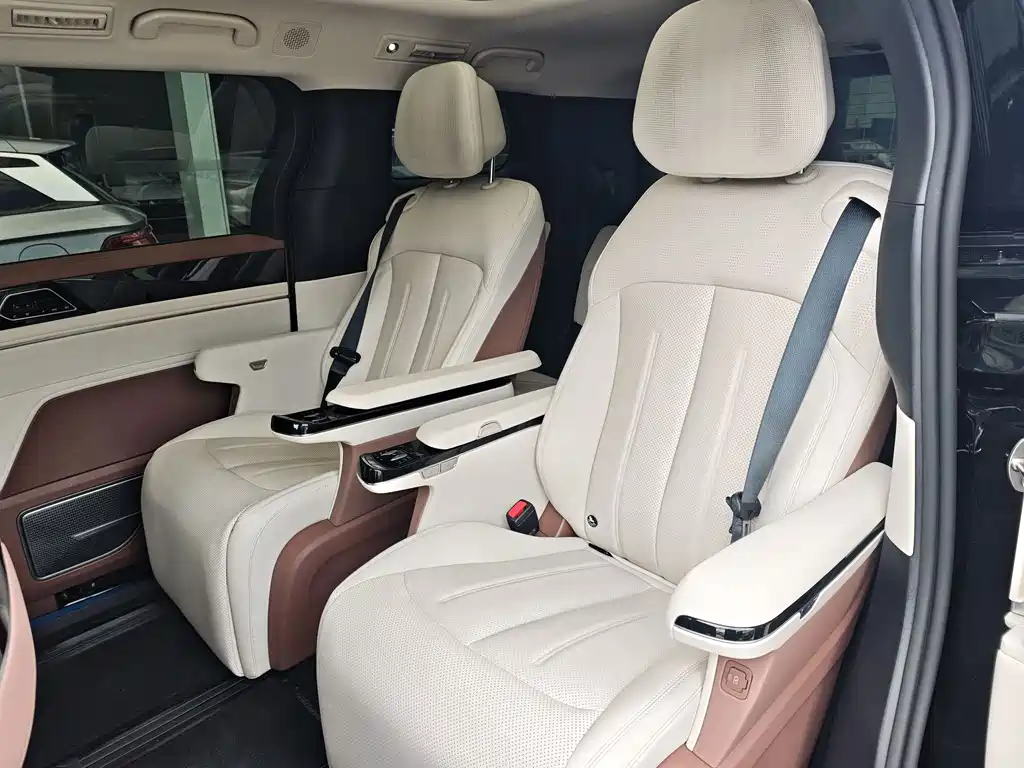 BYD Xia — миниатюра 9