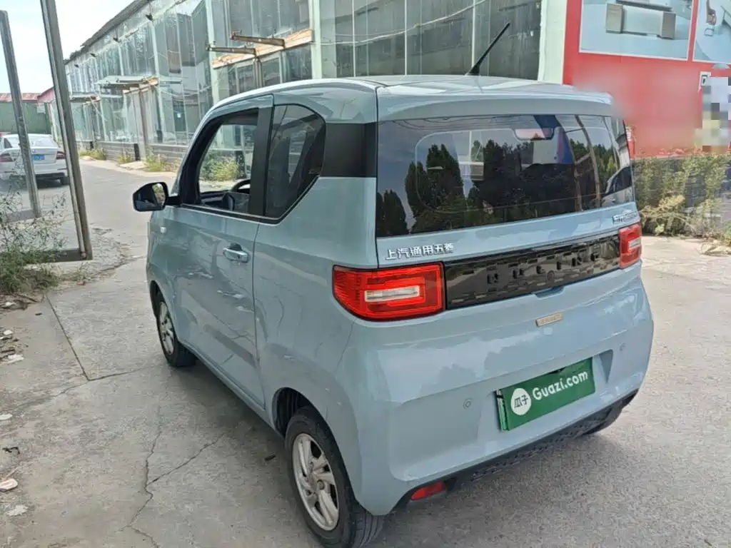 Wuling MINIEV — миниатюра 5