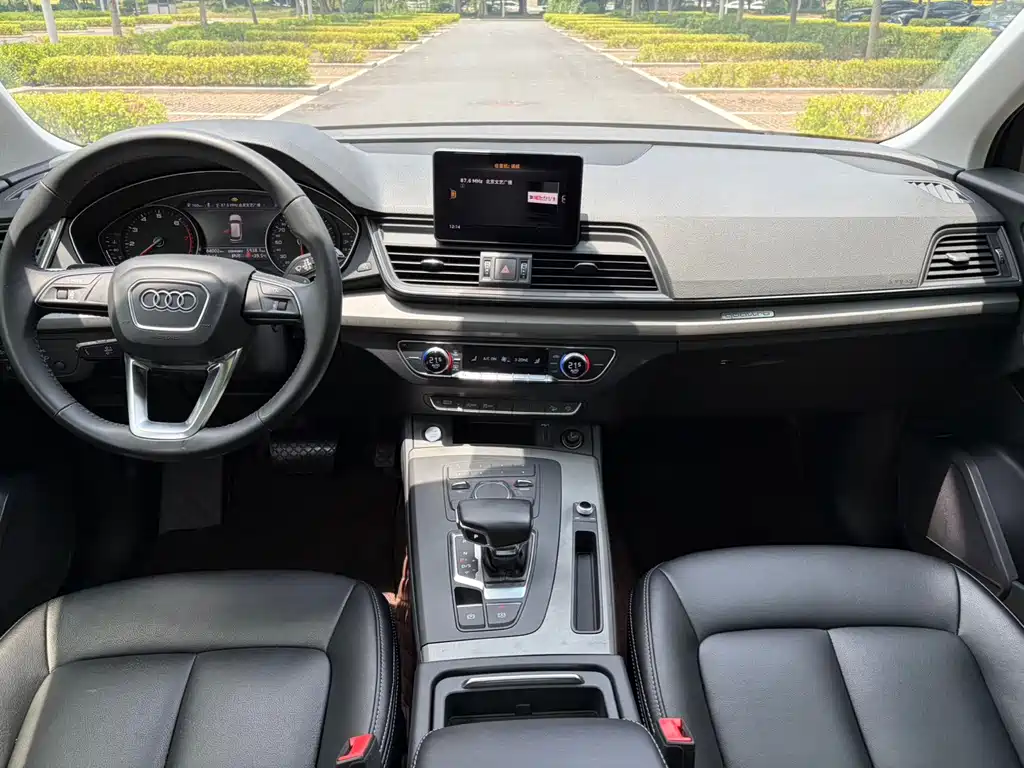 Audi Q5L — миниатюра 8