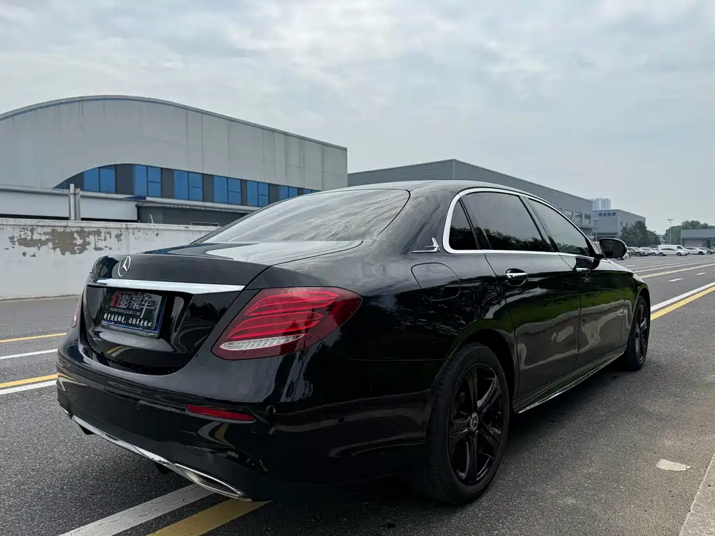 Mercedes-Benz E-Class E 2018 E 200 L Sport