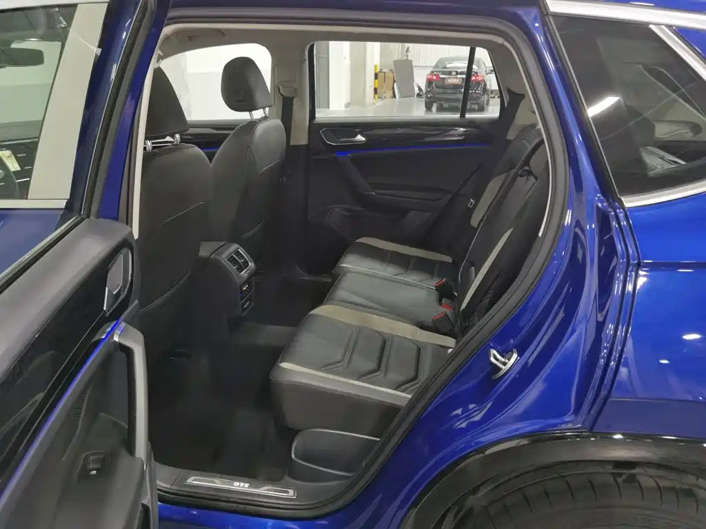 Volkswagen 探岳 GTE — миниатюра 15
