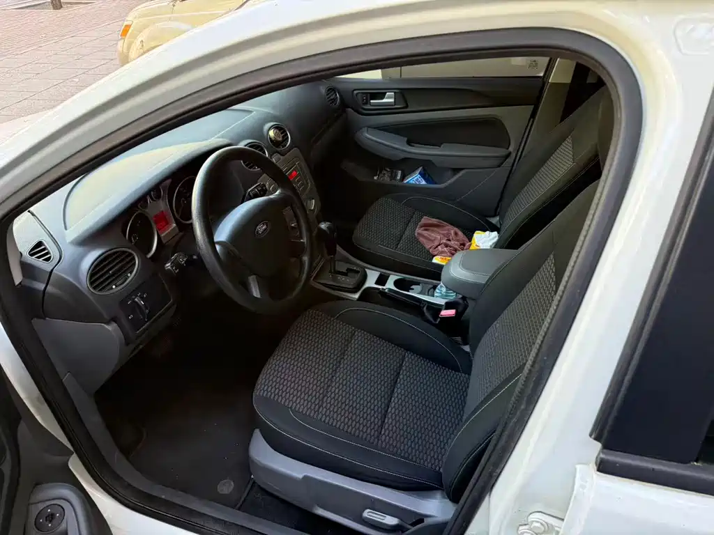 Ford Focus — миниатюра 2