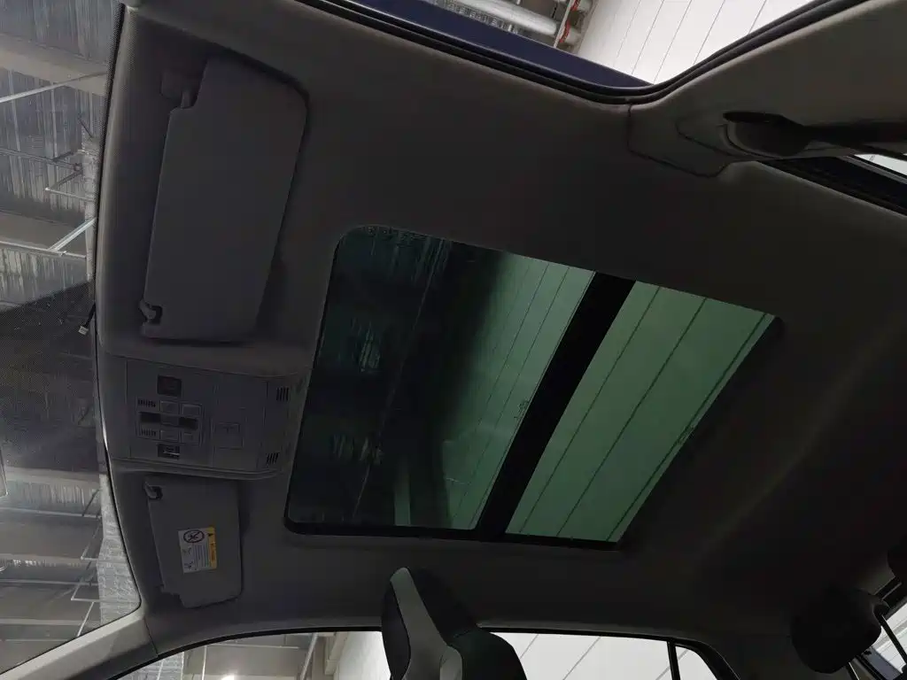 Volkswagen T-Cross — миниатюра 14