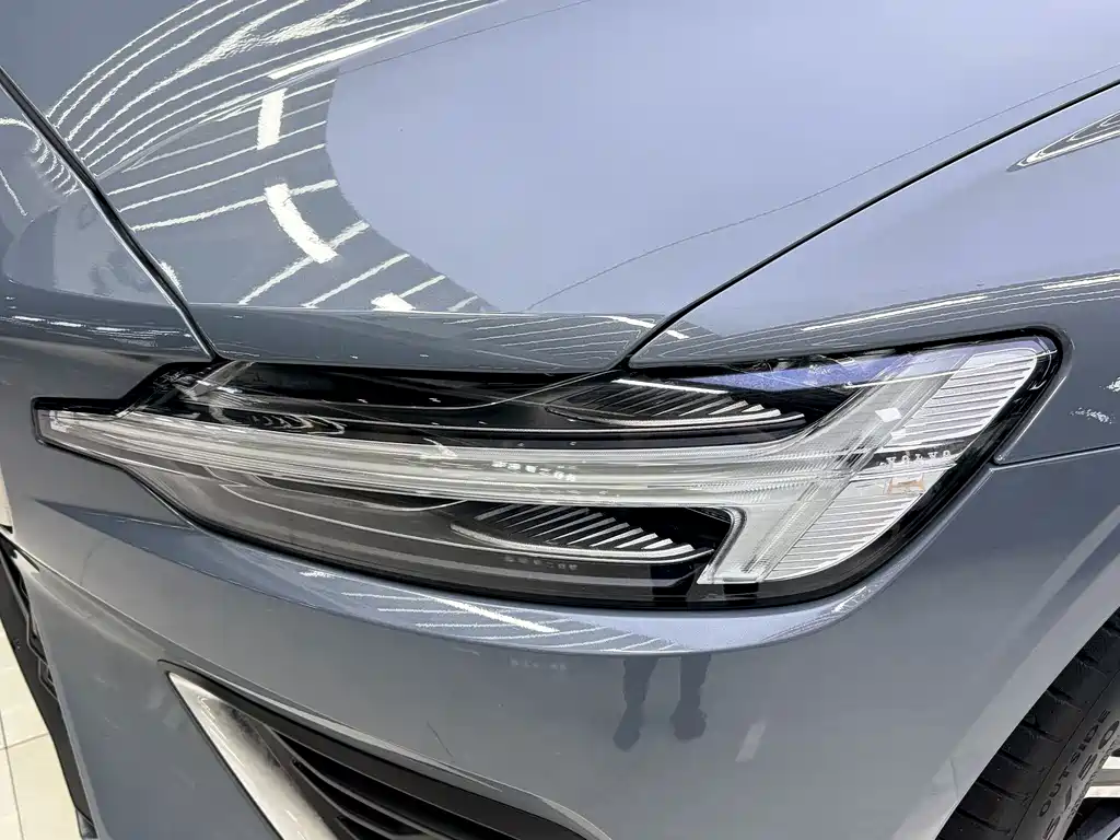 Volvo S60 — миниатюра 7