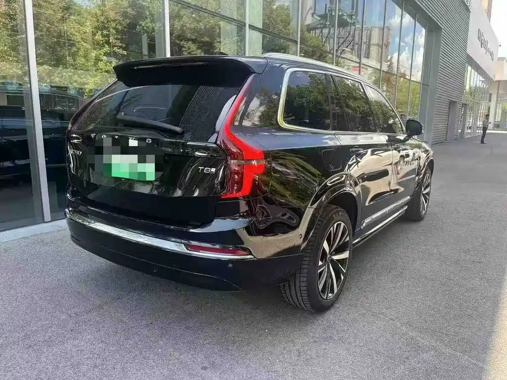 Volvo XC90 PHEV — миниатюра 7