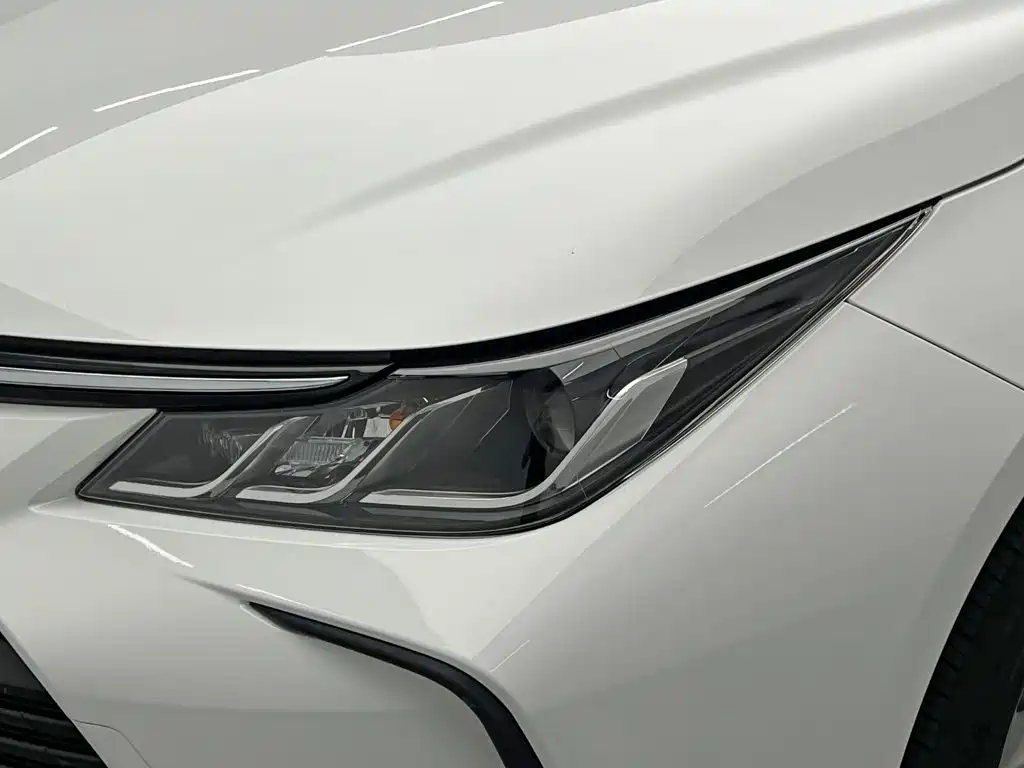 Toyota Corolla 2021 — фото 10