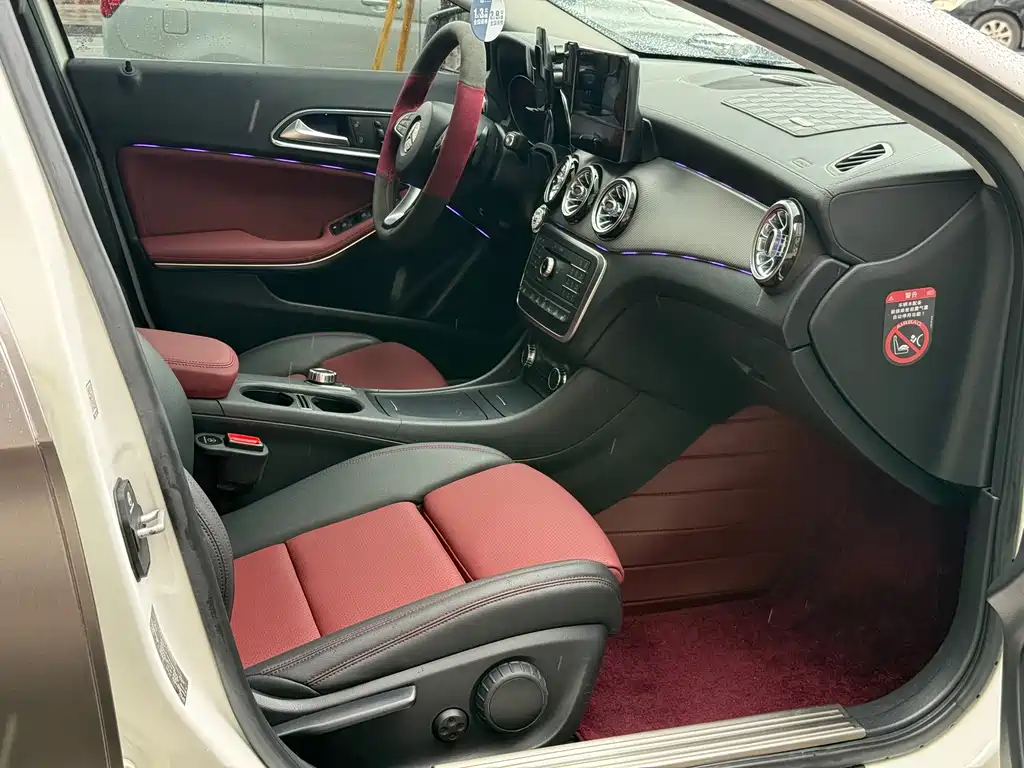 Mercedes-Benz GLA — миниатюра 6