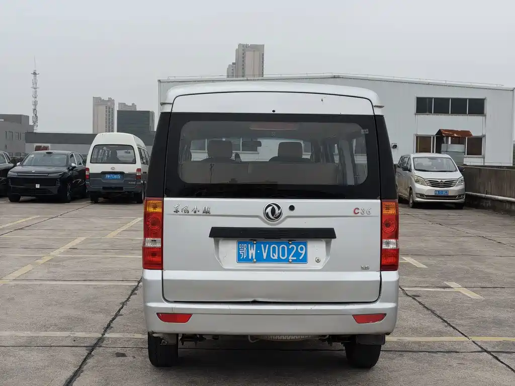 DFSK C36 — миниатюра 5