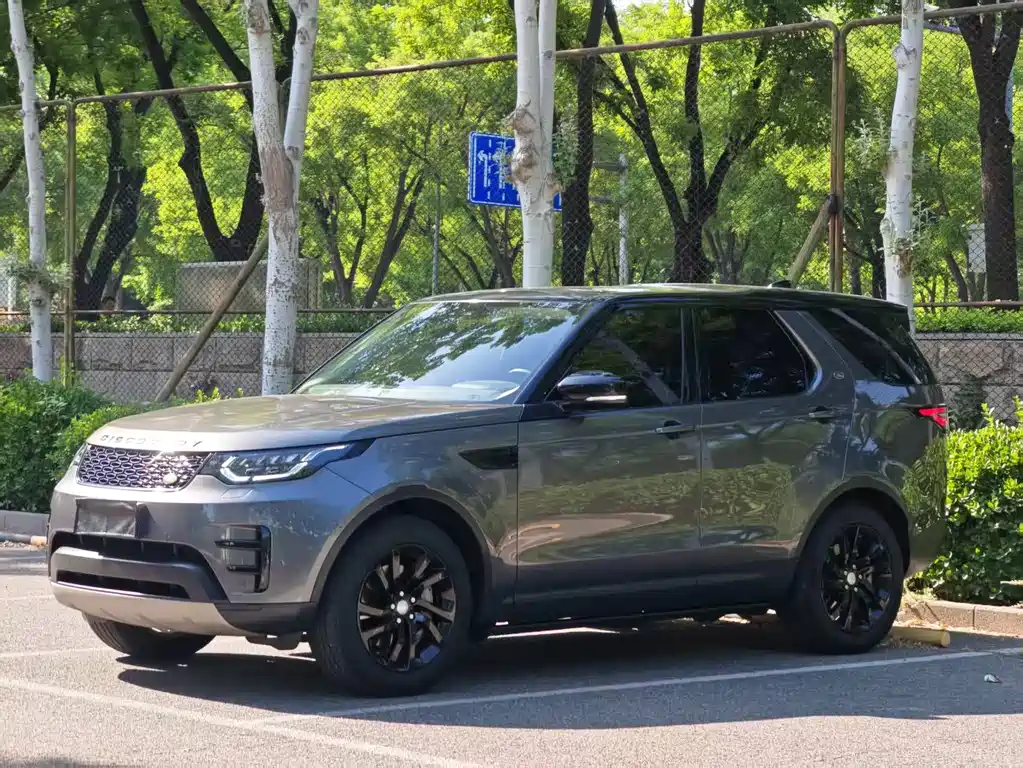 Land Rover Discovery 2018