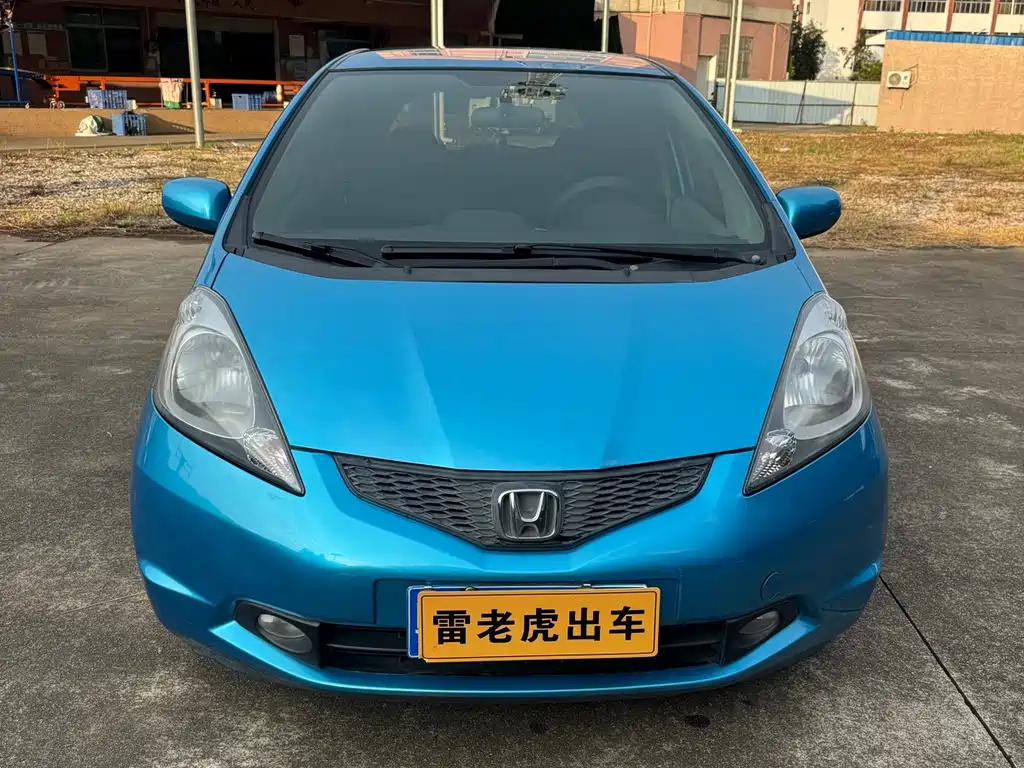 Honda Fit — миниатюра 2