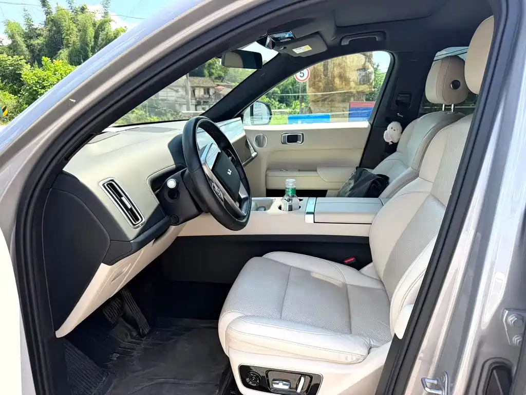 Li Auto Li L7 — миниатюра 2