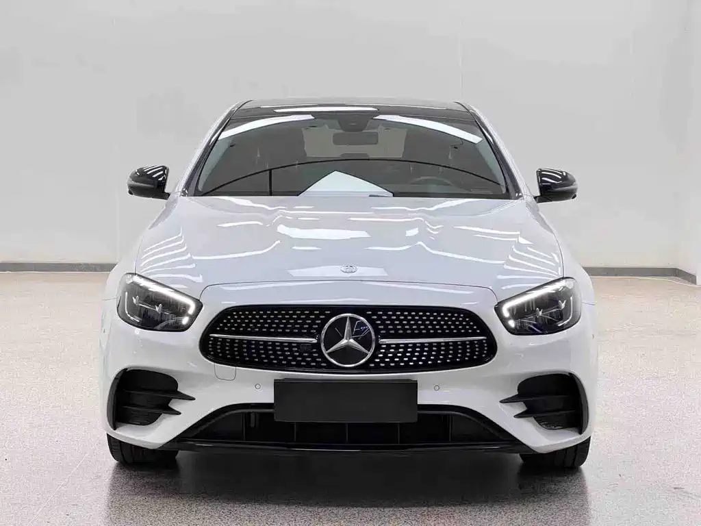 Mercedes-Benz E-Class (Import) — миниатюра 2
