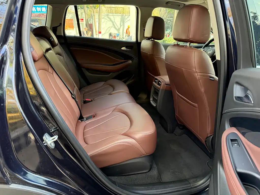 Buick Envision Plus — миниатюра 9