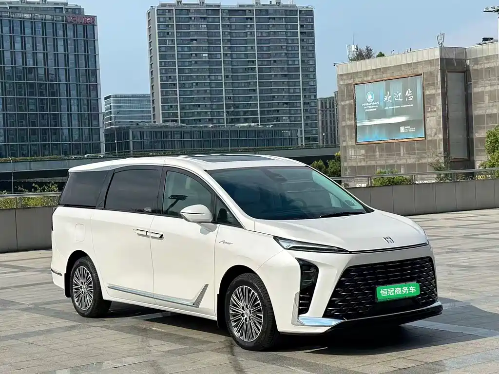 BUICK GL8 NEW ENERGY