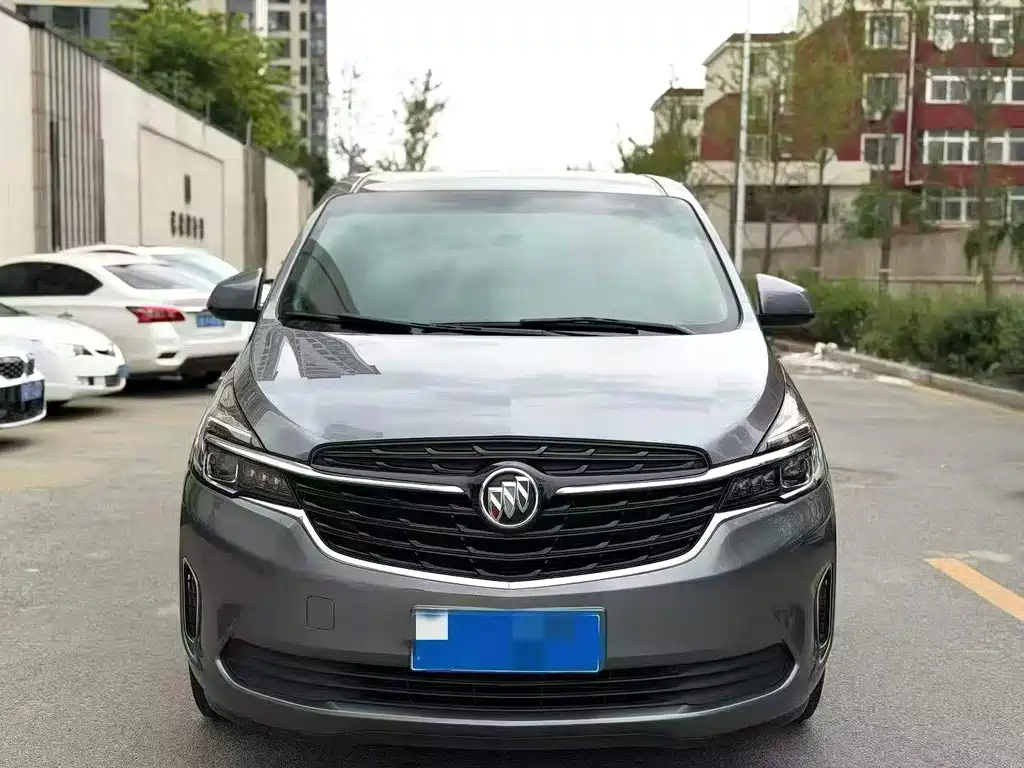 Buick GL8 — миниатюра 2