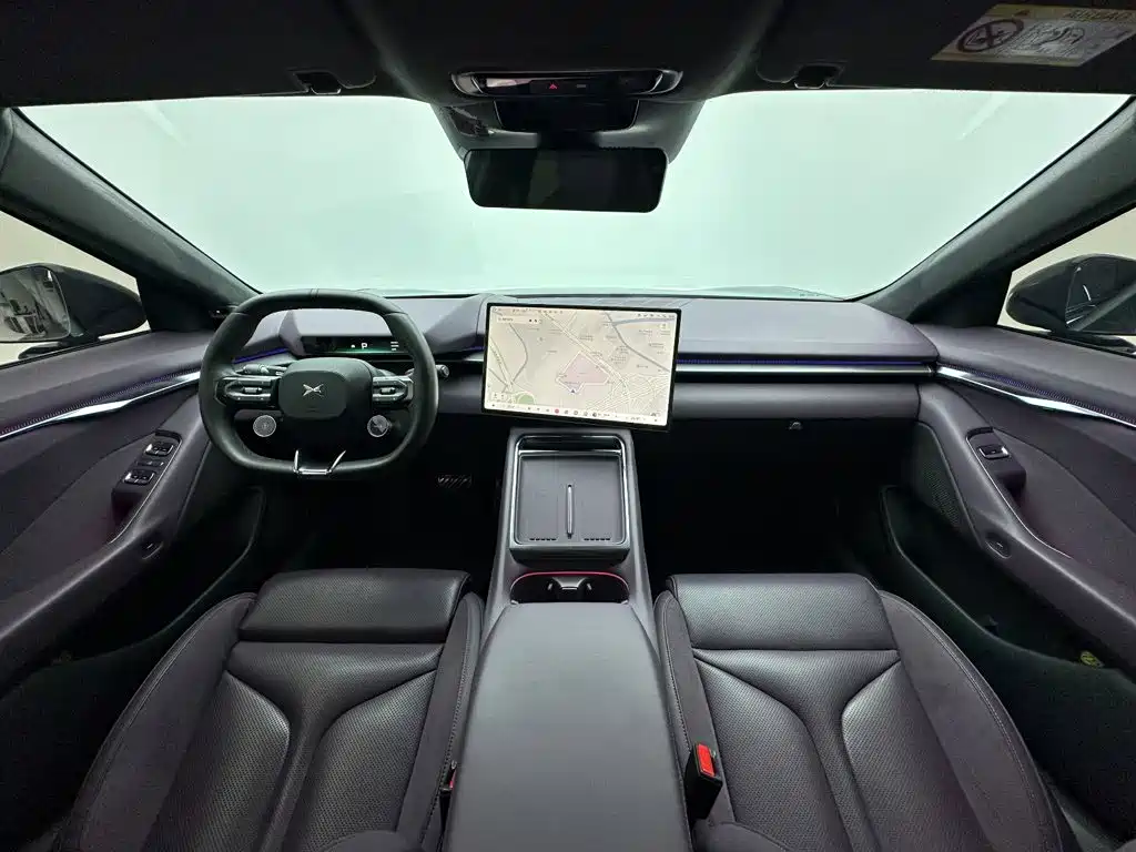 XPeng P7 — миниатюра 15