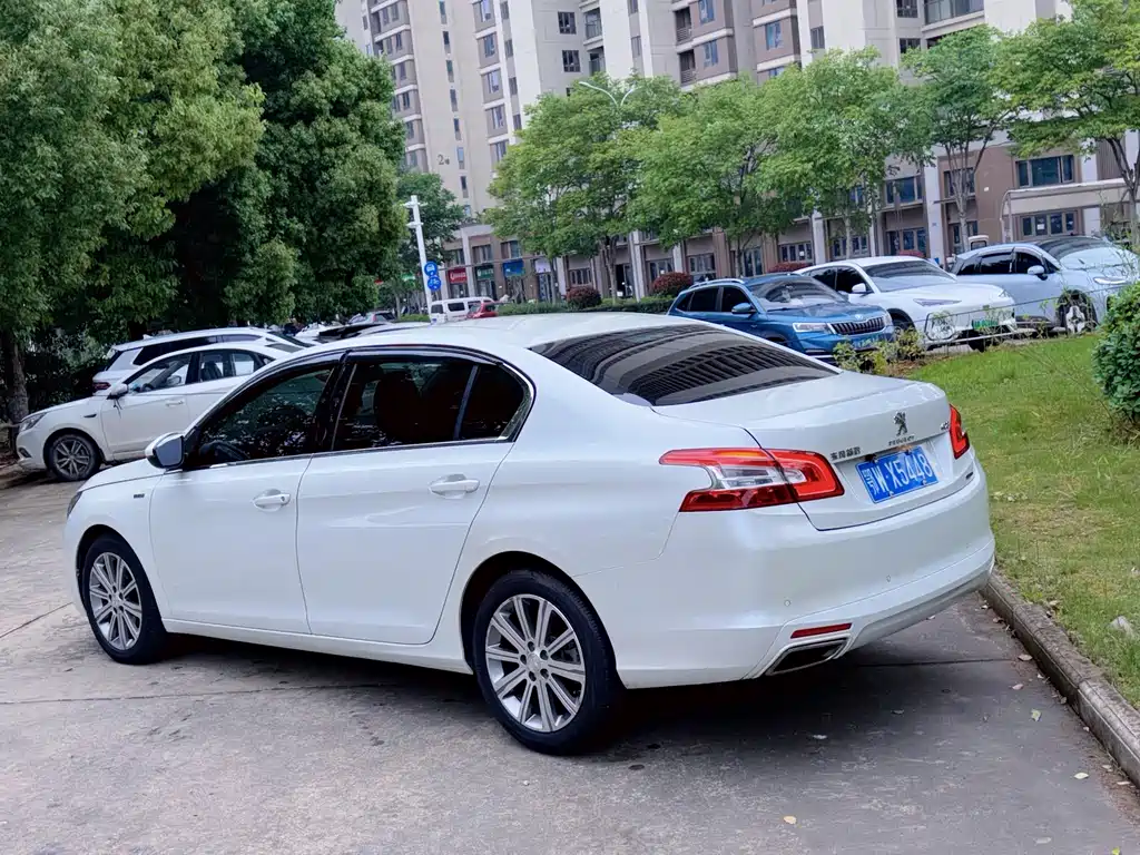 Peugeot 408 2018 350THP AT Luxury