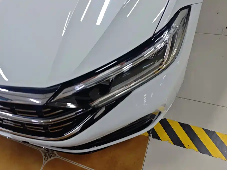 Volkswagen Sagitar — миниатюра 5