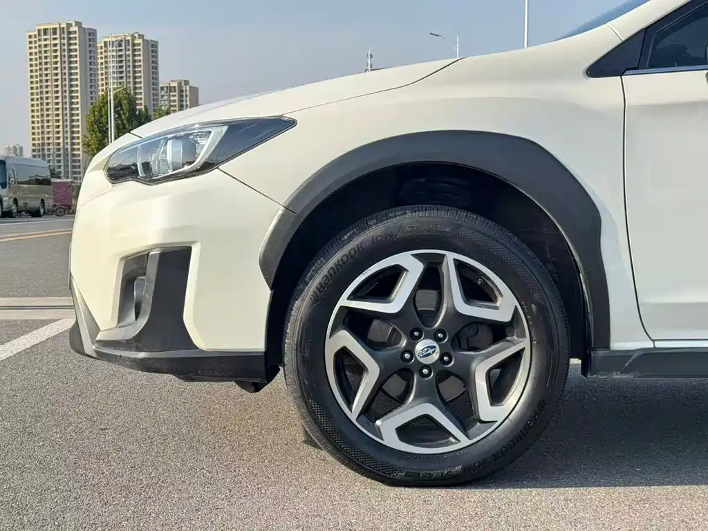 Subaru XV — миниатюра 7