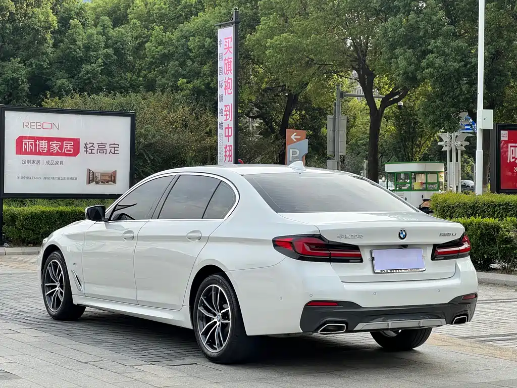 BMW 5 Series 5 2021 525Li M Sport