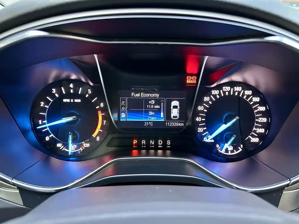 Ford Mondeo — миниатюра 10
