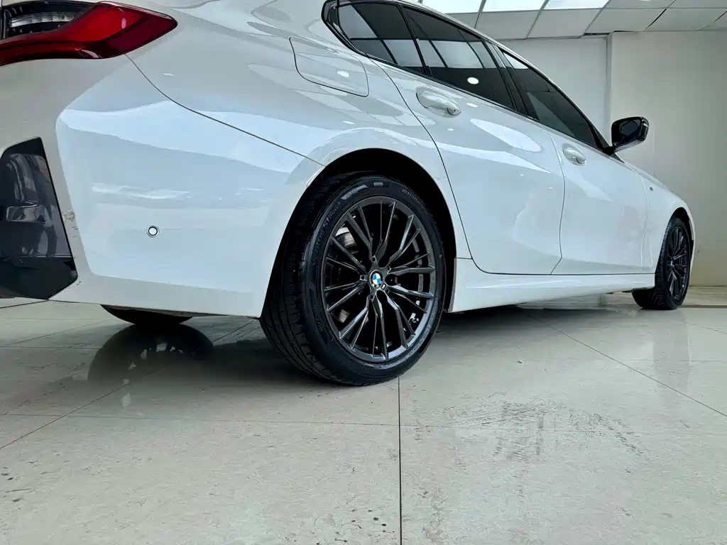 BMW 3 Series — миниатюра 22