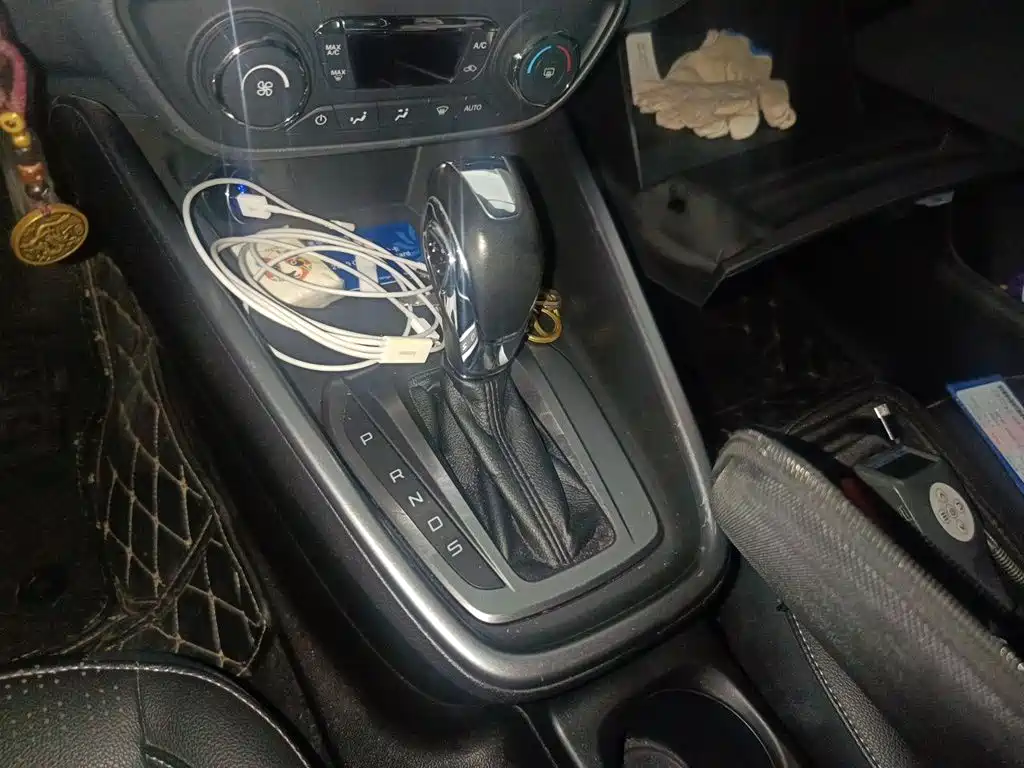 Ford Escort — миниатюра 7