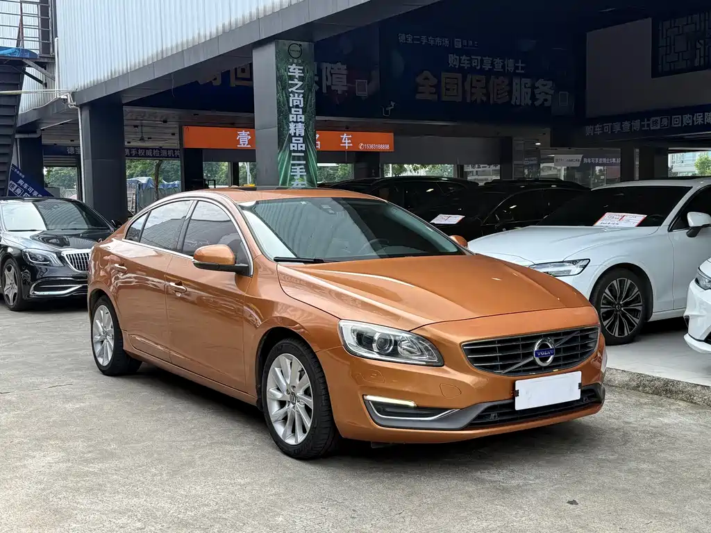 Volvo S60 — миниатюра 3