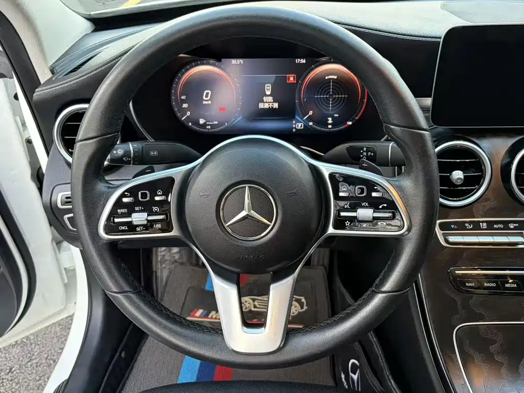 Mercedes-Benz C-Class — миниатюра 6
