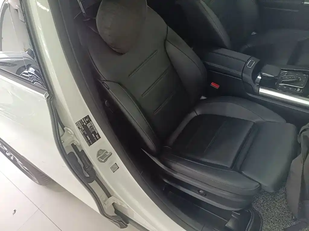 Mercedes-Benz GLA — миниатюра 25