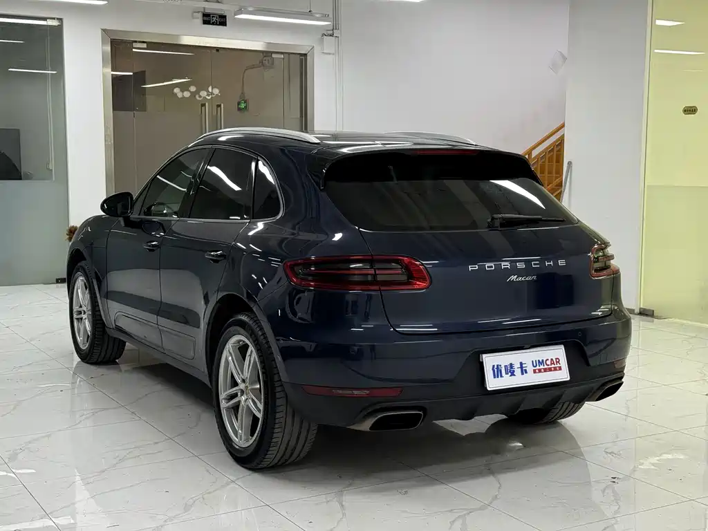 Porsche Macan — миниатюра 4