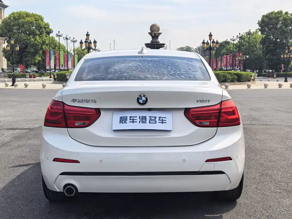 BMW 1 Series — миниатюра 17
