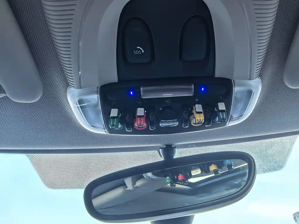 MINI Mini Clubman — миниатюра 10