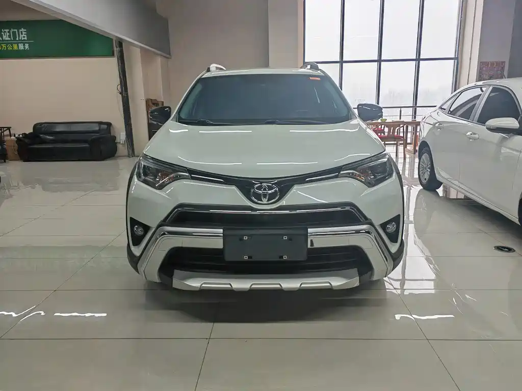 TOYOTA RAV4 RONGFANG