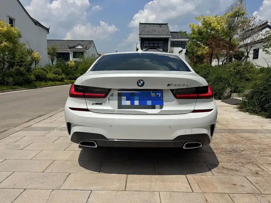 BMW 3 Series — миниатюра 8