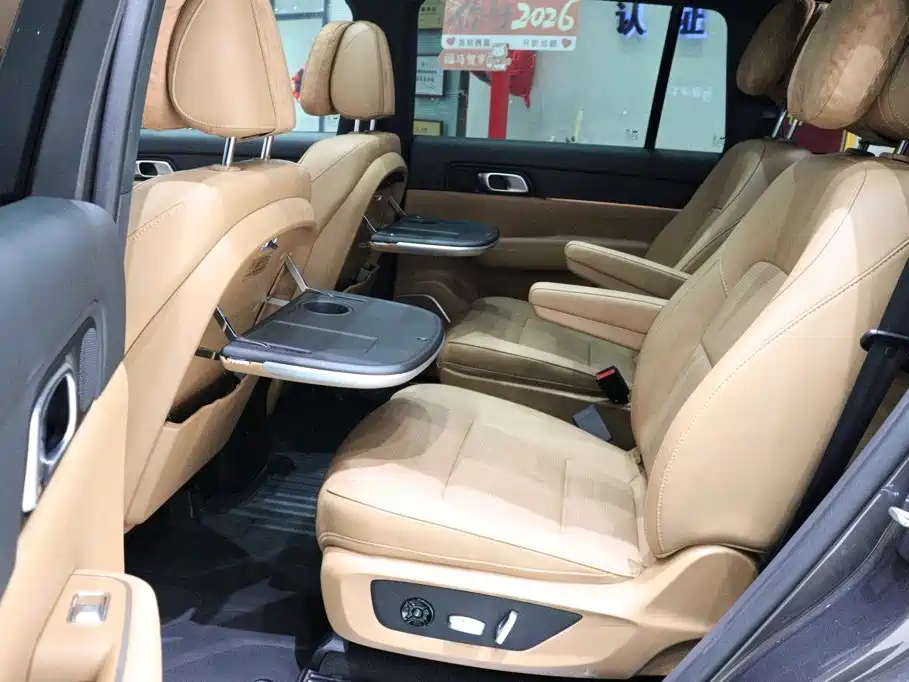 Li Auto Li ONE — миниатюра 7