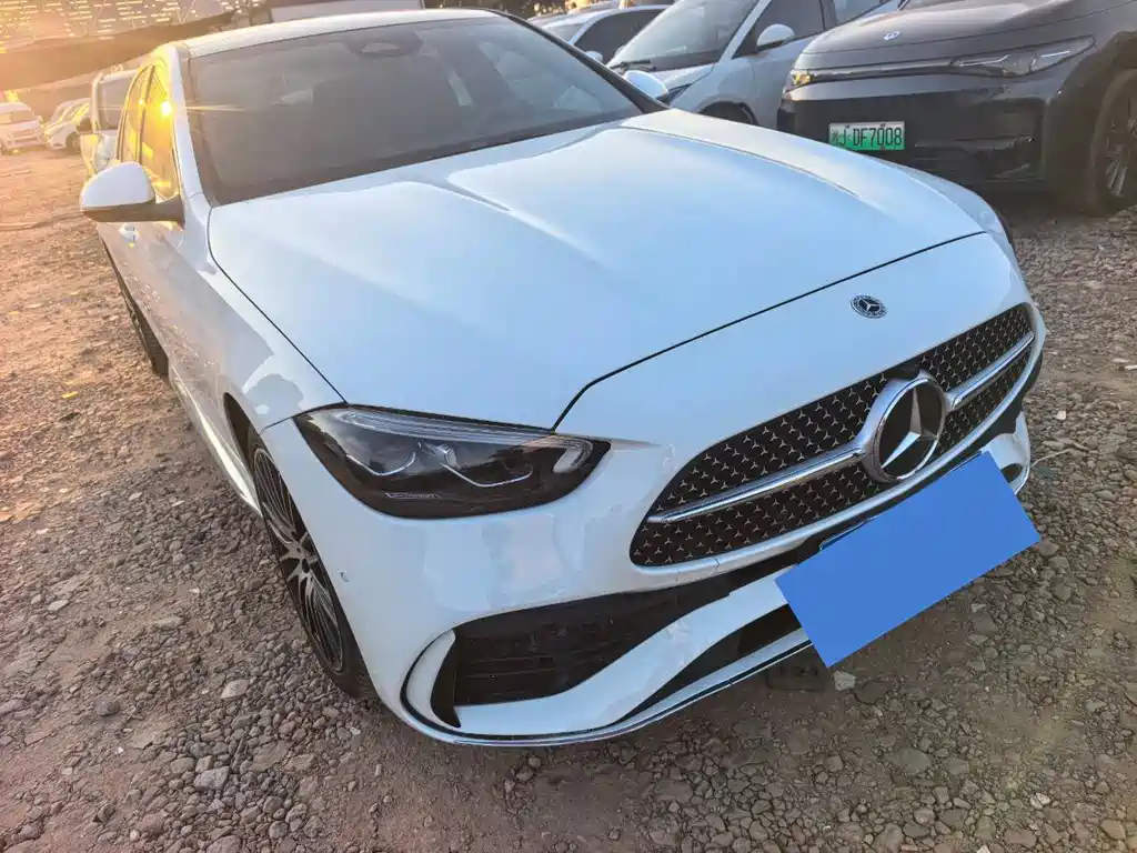 Mercedes-Benz C-Class — миниатюра 3