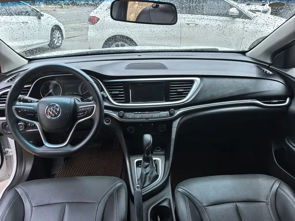 Buick Excelle — миниатюра 7