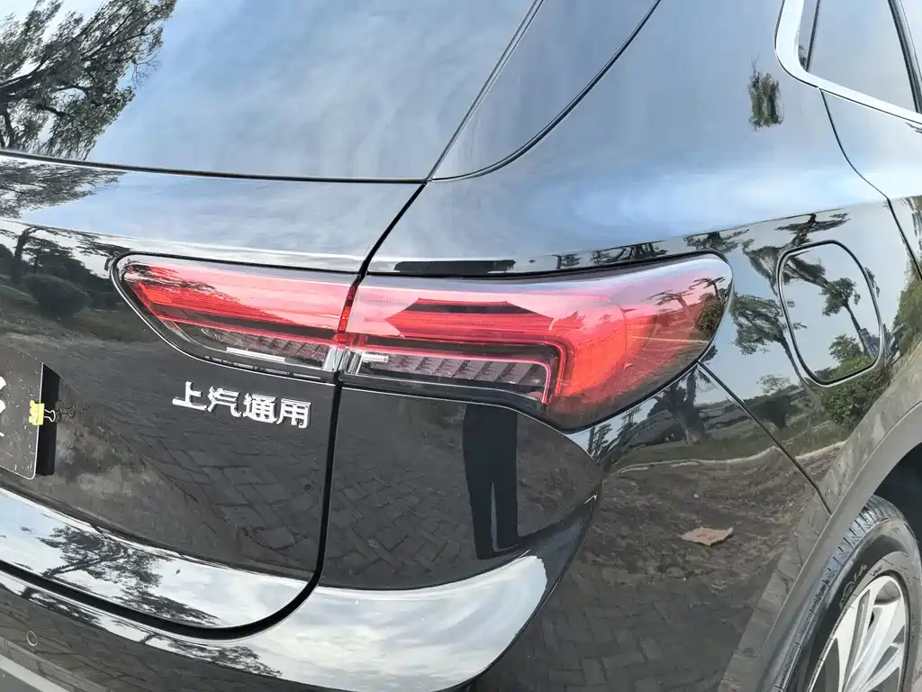 Buick Envision S — миниатюра 9