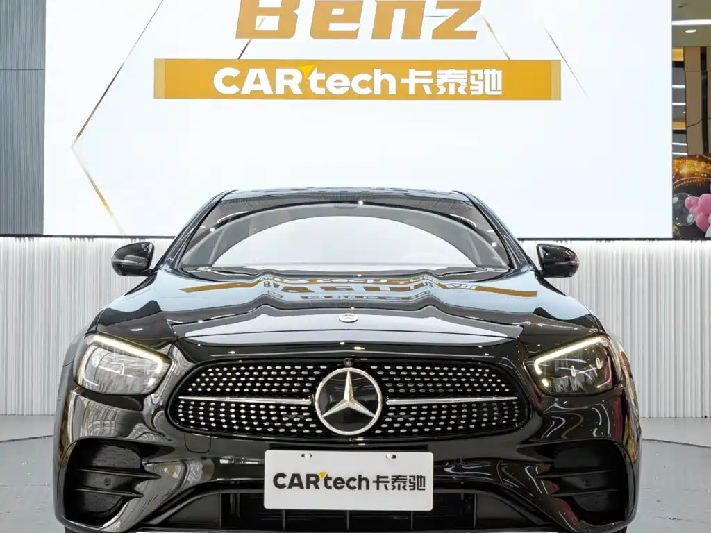 Mercedes-Benz E-Class — миниатюра 2