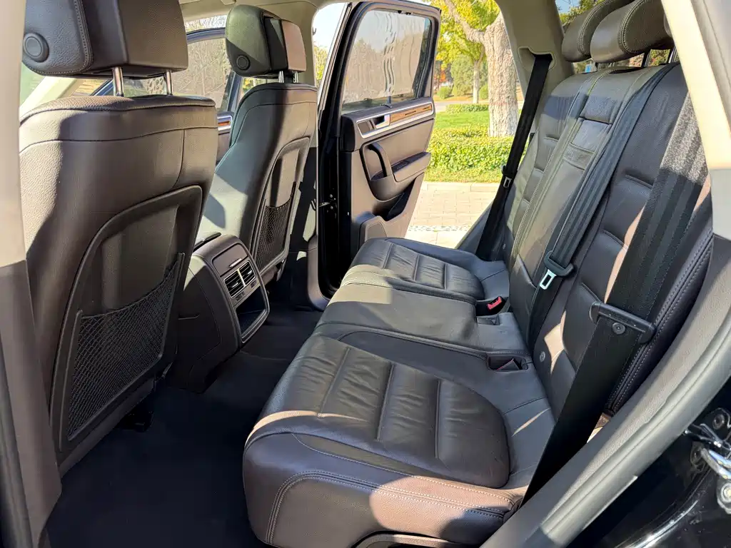 Volkswagen Touareg — миниатюра 9