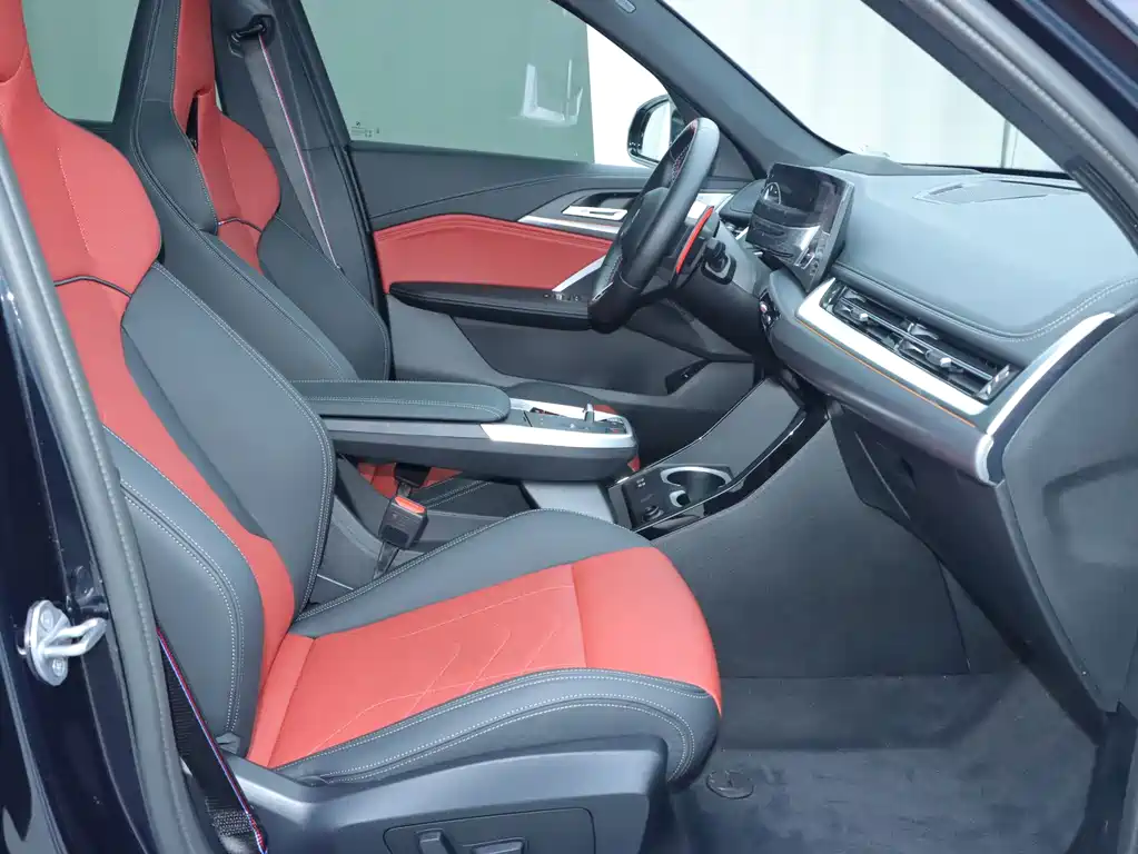 BMW X1 M35Li — миниатюра 15